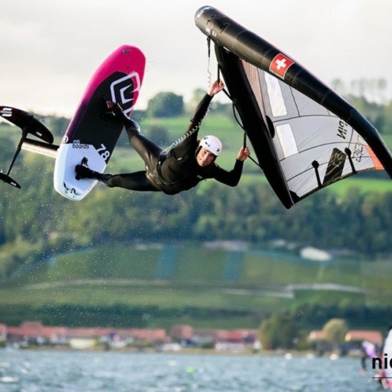 SURF CLASSIC MURTEN 2025